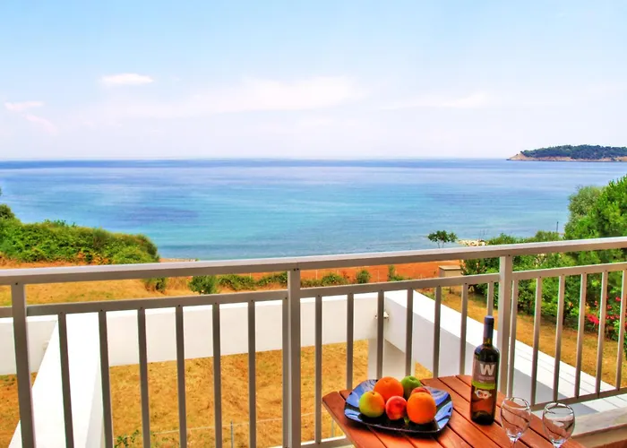 Maranton Beach Hotel